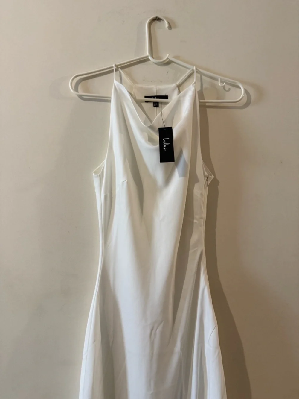 Lulu's white cowl neck halter dress - Picture 4 of 9